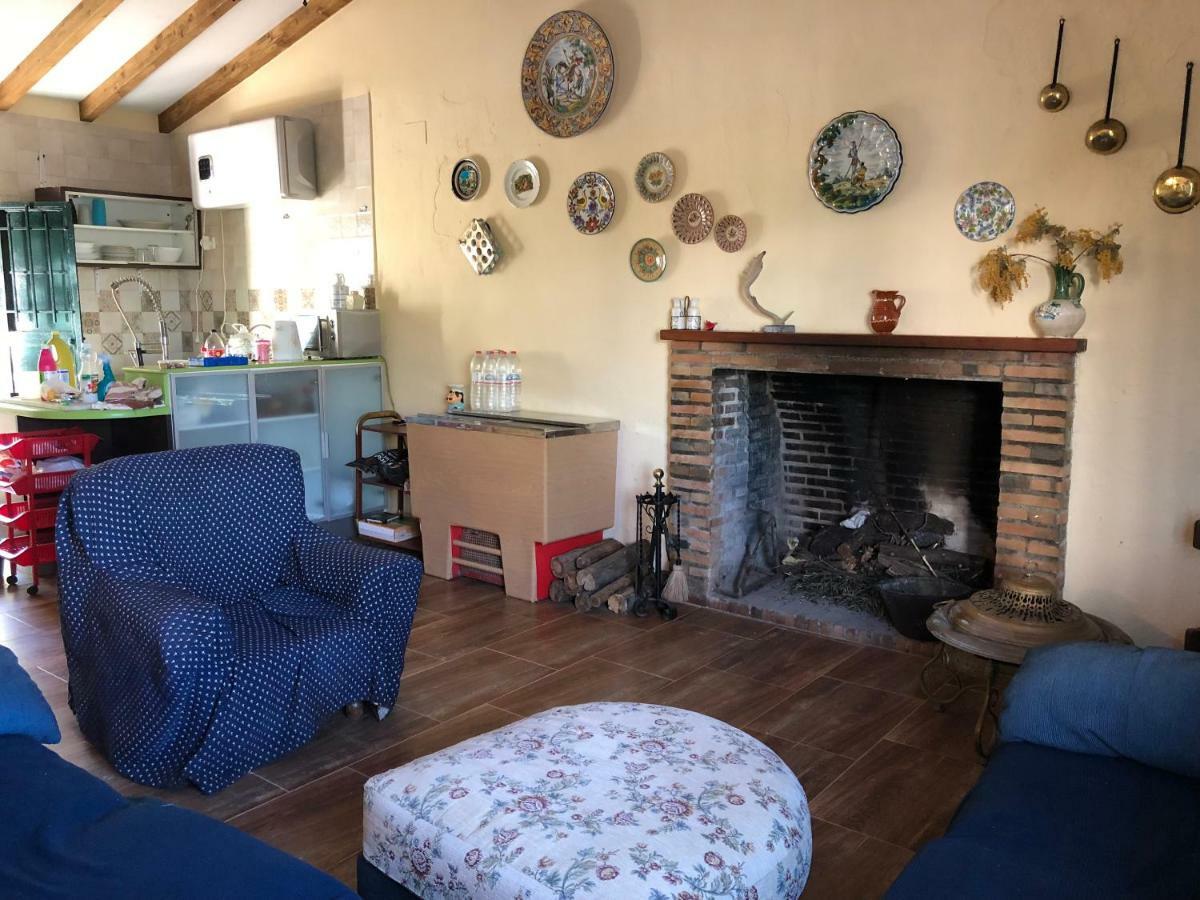 Casa Rural En Constantina Exteriör bild